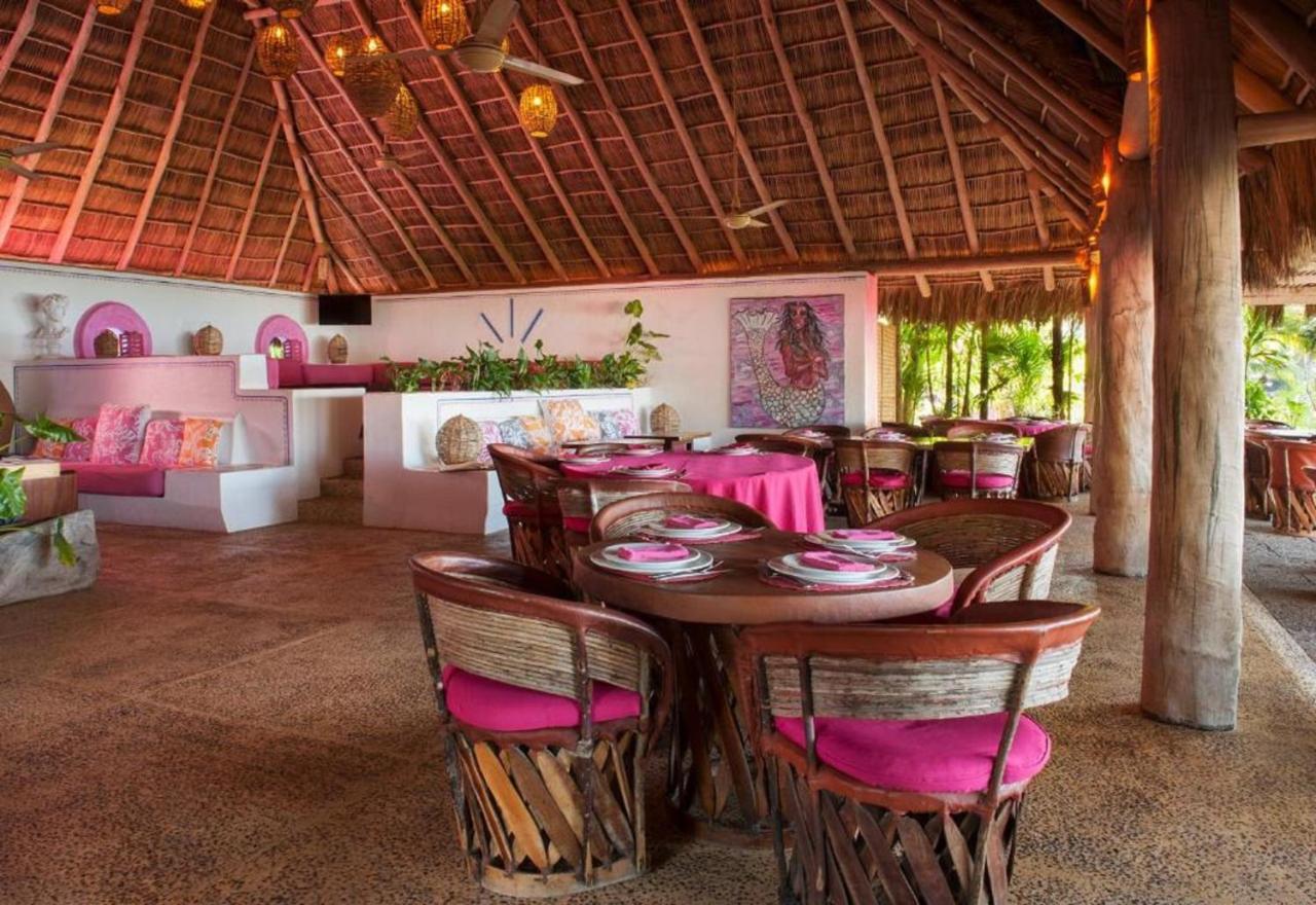 Playa Rosa Bungalows Кареєс Екстер'єр фото
